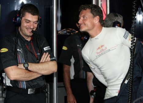 Tager David Coulthard kørerdragten med til USA?